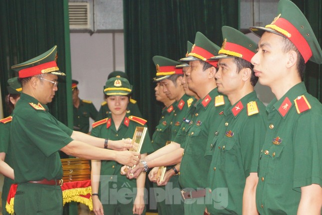 Học viện Kỹ thuật Quân sự tôn vinh điển hình sáng tạo khoa học trẻ ảnh 1