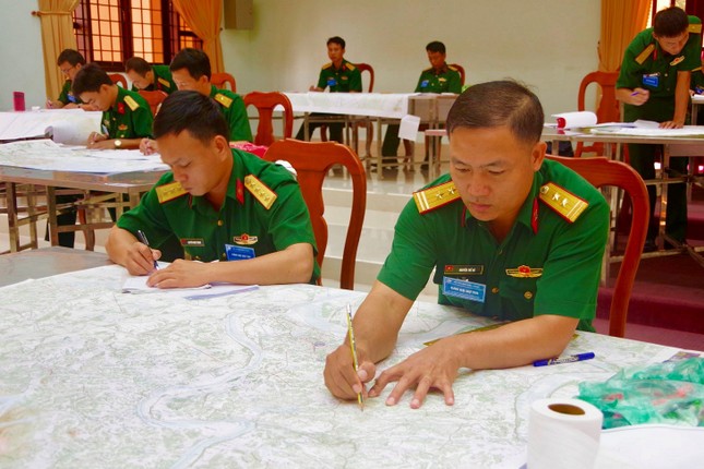 Đặc công toàn quân so tài ảnh 1