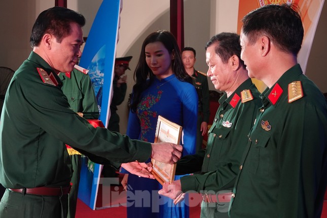 Hơn 1,4 triệu bài thi tìm hiểu về Quân đội ở Quân khu 3 ảnh 1
