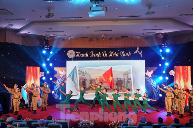 Xúc động tâm sự người lính mũ nồi xanh và hậu phương ngày giáp Tết ảnh 8