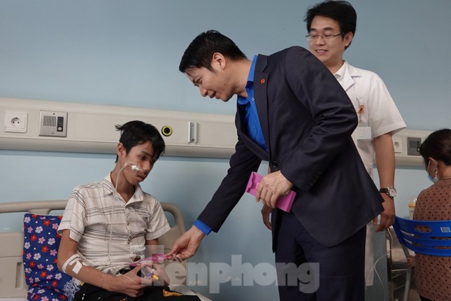 Bí thư T.Ư Đoàn Nguyễn Ngọc Lương: Đóng góp sức trẻ vì cộng đồng ảnh 2