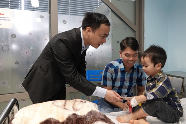 Bí thư T.Ư Đoàn Nguyễn Ngọc Lương: Đóng góp sức trẻ vì cộng đồng ảnh 7