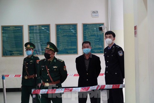 Bảy tỉnh tiếp giáp Trung Quốc sẵn sàng ứng phó với dịch nCoV ảnh 7