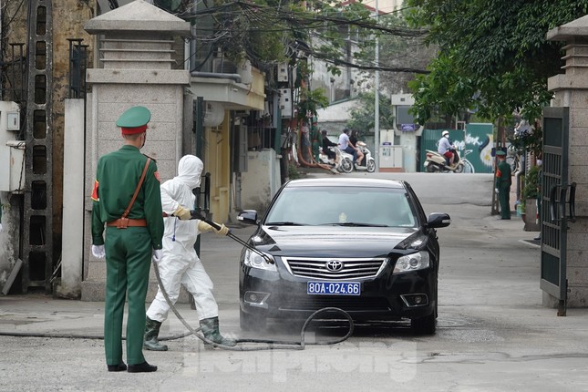 Thủ tướng Nguyễn Xuân Phúc kiểm tra công tác phòng chống dịch Covid-19 của Quân đội ảnh 4