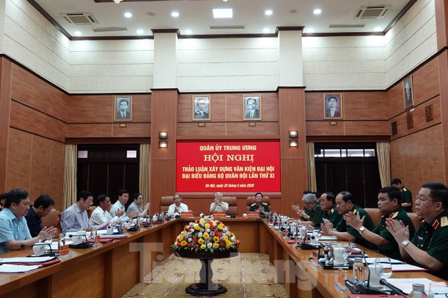 Tổng Bí thư Nguyễn Phú Trọng: Không che giấu khuyết điểm, chạy theo thành tích ảnh 2