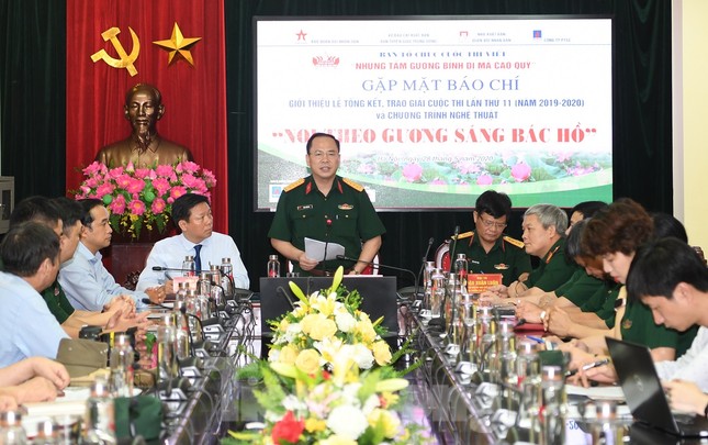 Lan tỏa ‘Những tấm gương bình dị mà cao quý’ ảnh 1