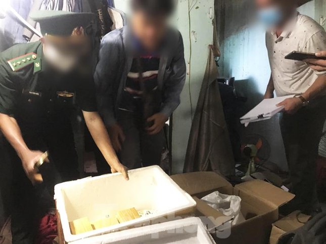 Biên phòng bắt 12 đối tượng, thu hơn 200kg ma túy ảnh 1