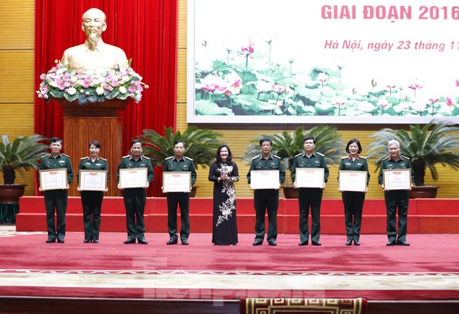 Quân đội tuyên dương điển hình vì sự tiến bộ của phụ nữ và bình đẳng giới ảnh 6
