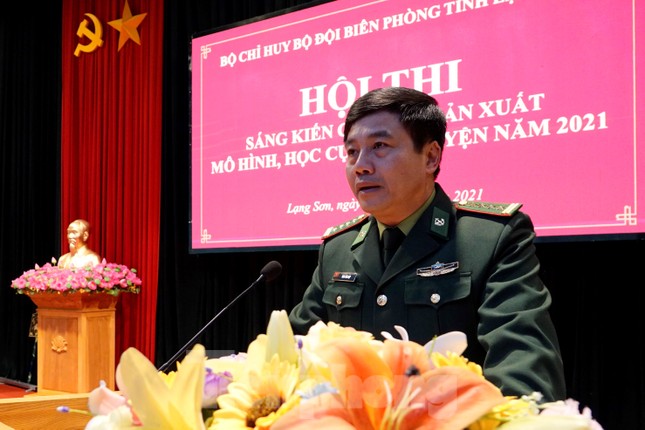 Biên phòng xứ Lạng trổ tài về các học cụ huấn luyện ảnh 1