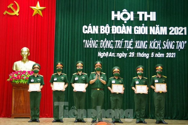 Thủ lĩnh Đoàn ‘324’ thi tài ảnh 2