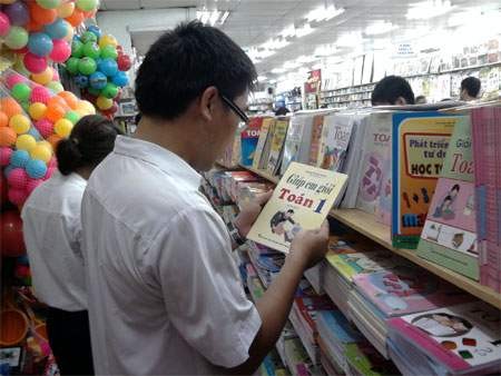 Nhà sách Tiền Phong trước thềm năm học mới ảnh 5