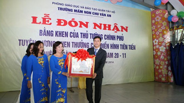 Trường MN Chu Văn An đón nhận bằng khen của Thủ Tướng Chính Phủ ảnh 3