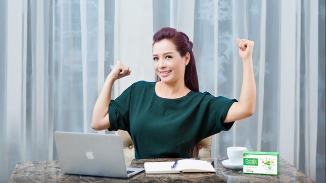 Siêu mẫu Thúy Hằng bật mí cách loại bỏ độc tố trong cơ thể ảnh 2