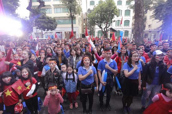 Ngân hàng Quốc dân NCB tiếp lửa cho U23 Việt Nam giành cúp vô địch ảnh 6