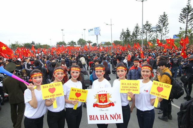 Bia Hà Nội cùng đón và vinh danh đội tuyển U23 Việt Nam ảnh 2