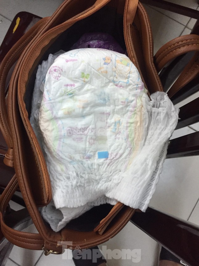 Cựu giáo viên bị bắt quả tang khi vận chuyển 15 bánh heroin ảnh 3
