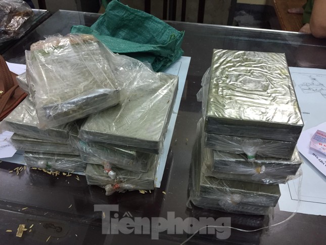 Cựu giáo viên bị bắt quả tang khi vận chuyển 15 bánh heroin ảnh 5