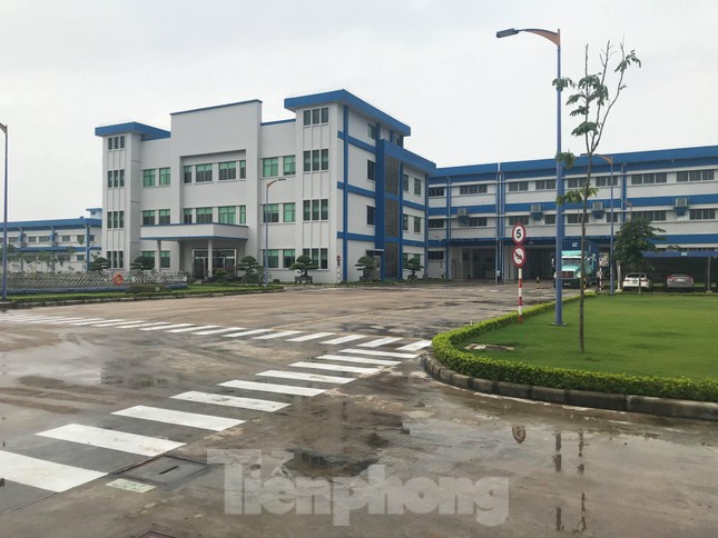 Công nhân giày da tiếp tục ngộ độc hô hấp, nhà máy đóng cửa chờ điều tra ảnh 3