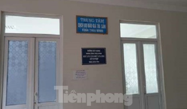 Thêm cán bộ của Trung tâm Dịch vụ đấu giá Thái Bình bị bắt giam vì tội tham ô ảnh 1