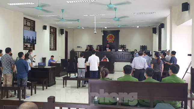Khởi tố vụ án liên quan đến hành vi xâm phạm chỗ ở của Đường 'Nhuệ' và đàn em ảnh 4