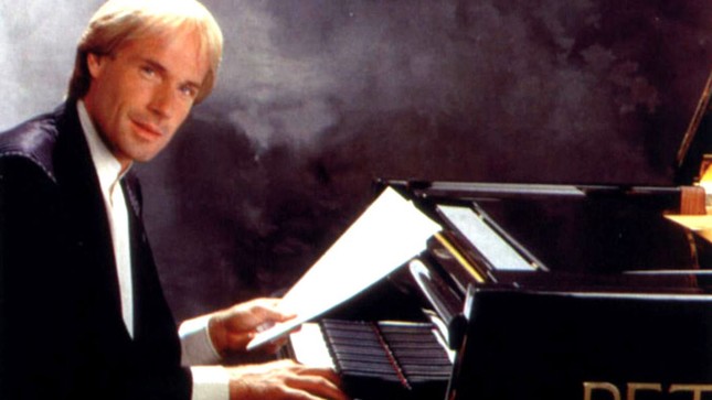Văn nghệ sáng 28/6: Richard sẽ biểu diễn piano ở Việt Nam ảnh 1