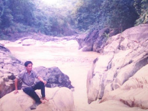Những cuộc chiến ở 'thánh địa' vàng Phước Sơn ảnh 2