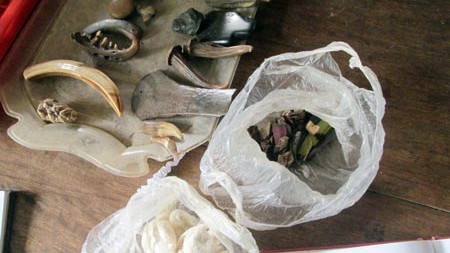 Thực hư chuyện “yểm bùa” chết người ở xứ Mường ảnh 3