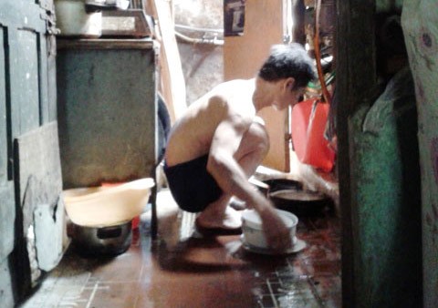 Sống ở phố cổ: bao cả toilet không đặt nổi giường cưới ảnh 1