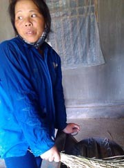 Cậu bé bị bỏ rơi nơi hang đá mang tiếng là ma rừng ảnh 2
