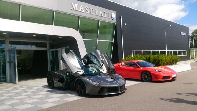 Những gam màu độc và đẹp của Ferrari LaFerrari ảnh 9