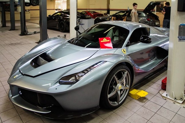 Những gam màu độc và đẹp của Ferrari LaFerrari ảnh 2