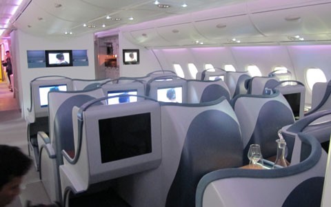 Việt Nam sắp nhận máy bay hiện đại nhất thế giới ảnh 7