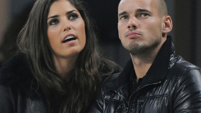 Cảnh sát khám nhà Sneijder vì nghi chứa.. ma túy ảnh 1