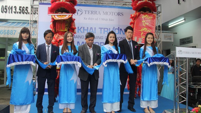 Xe điện Terra Motors trình làng mẫu A2000 với giá 25 triệu đồng ảnh 1