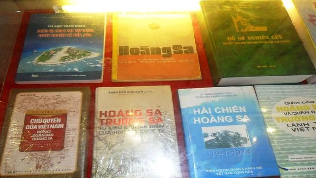 Triển lãm tư liệu, bản đồ về Hoàng Sa, Trường Sa tại Thanh Hóa ảnh 3