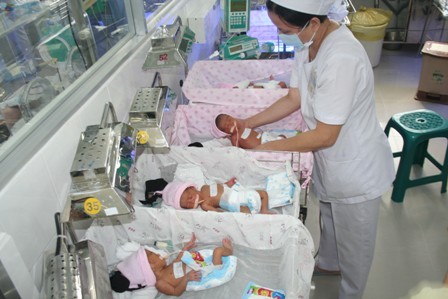 Tâm sự của người phụ nữ sinh 5 đầu tiên ở Việt Nam ảnh 1