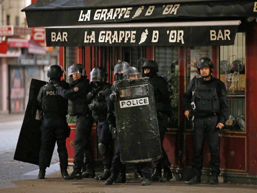 IS dùng thuốc nổ 'Mẹ Quỷ' trong vụ khủng bố Paris ảnh 1