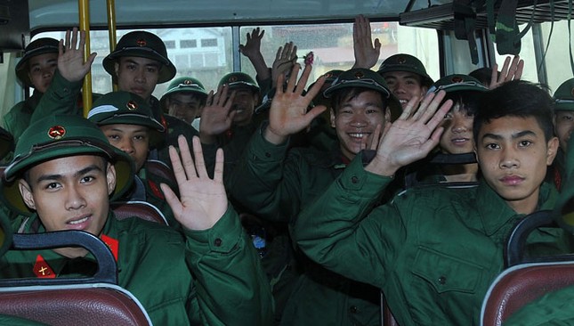 Đại tướng Đỗ Bá Tỵ động viên tân binh nhập ngũ ảnh 15