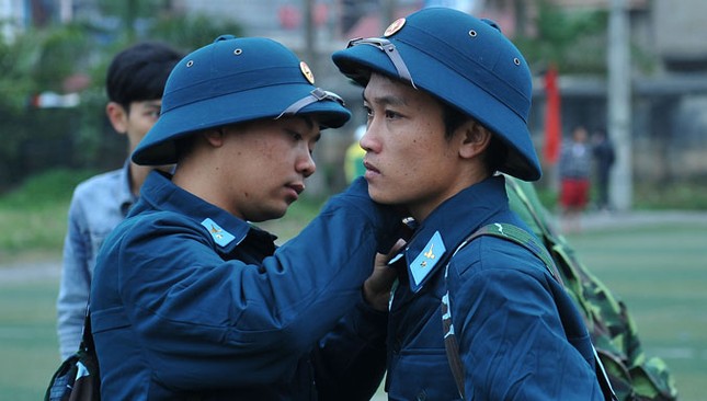 Đại tướng Đỗ Bá Tỵ động viên tân binh nhập ngũ ảnh 1