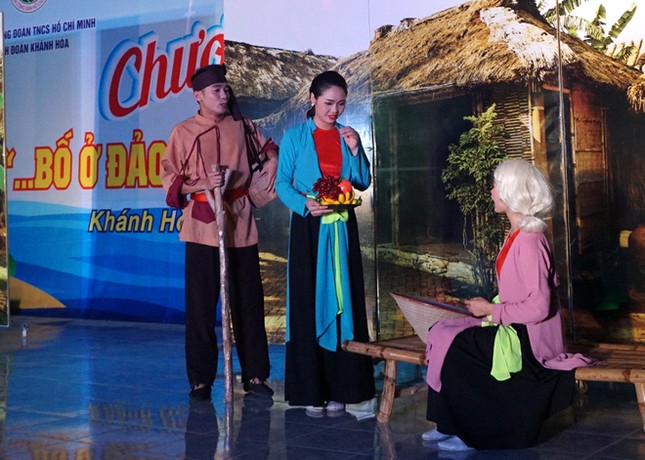 Tối vui của 1500 con em chiến sĩ Trường Sa ảnh 7