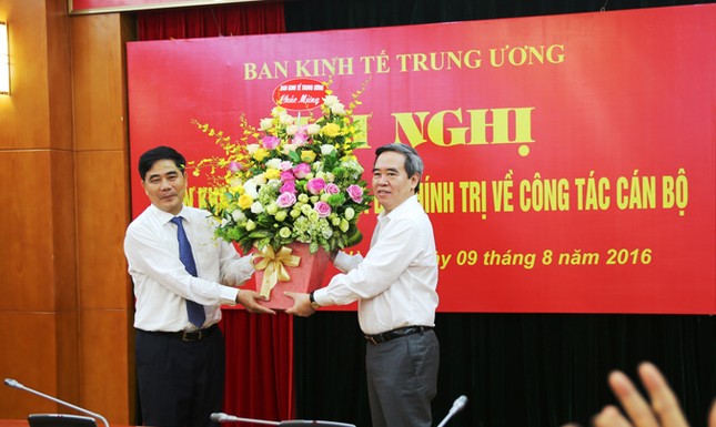 Ông Cao Đức Phát làm Phó Ban kinh tế Trung ương ảnh 1
