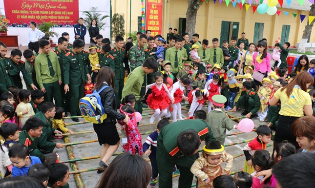 Trải nghiệm thực tế tại nhà trường Quân đội ảnh 2