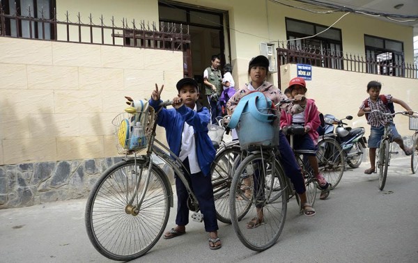 Lớp học giữa Sài Gòn không biết “mùi học thêm“ ảnh 10