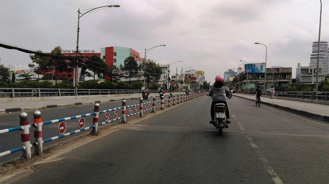 Sài Gòn thông thoáng ngày đầu đi làm sau kỳ nghỉ Tết ảnh 4