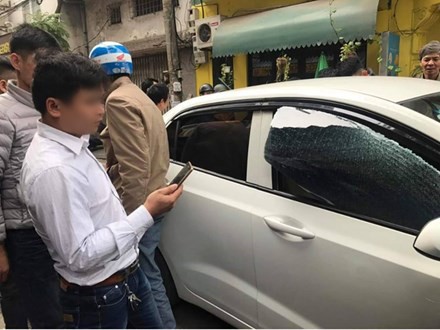 Thấy gì từ vụ nổ bóng bay kinh hoàng trong xe ô tô? ảnh 1