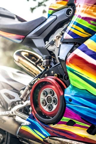 Ducati 899 Panigale 'độ' cầu vồng 7 sắc tại Việt Nam ảnh 6