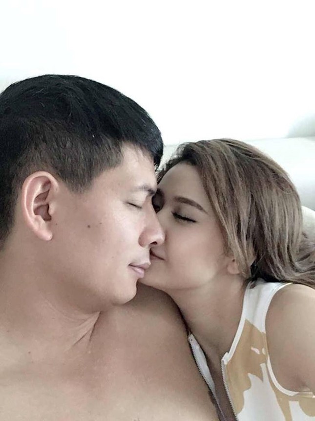 Bình Minh nói gì về ảnh tình tứ với Trương Quỳnh Anh ảnh 2