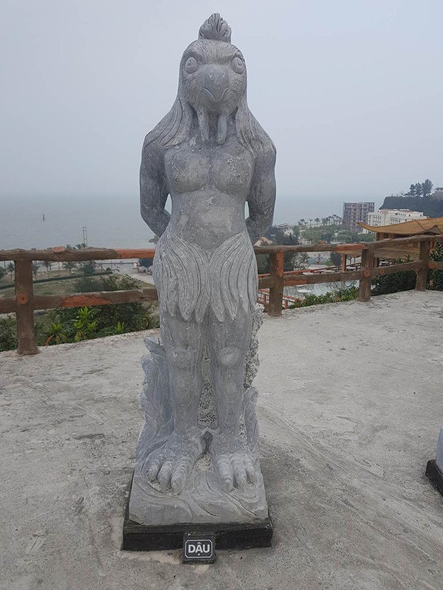 Tượng 12 con giáp khỏa thân ở khu du lịch Hải Phòng gây tranh cãi ảnh 12