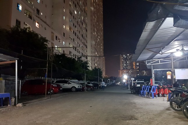 Náo loạn vì bãi đỗ xe 'lậu' lớn nhất Linh Đàm bị đóng cửa ảnh 14