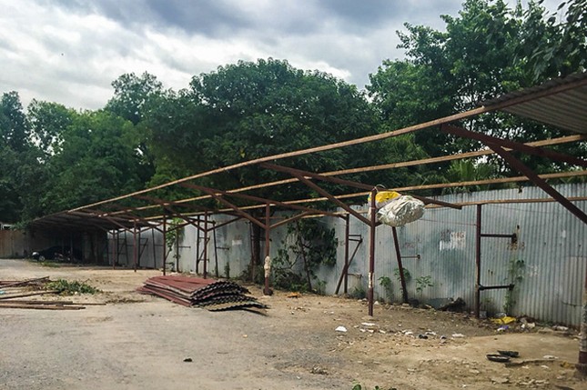 Sau 'lệnh' Chủ tịch Hà Nội, bãi xe lậu 10.000m2 đất 'vàng' bị xóa sổ ảnh 6